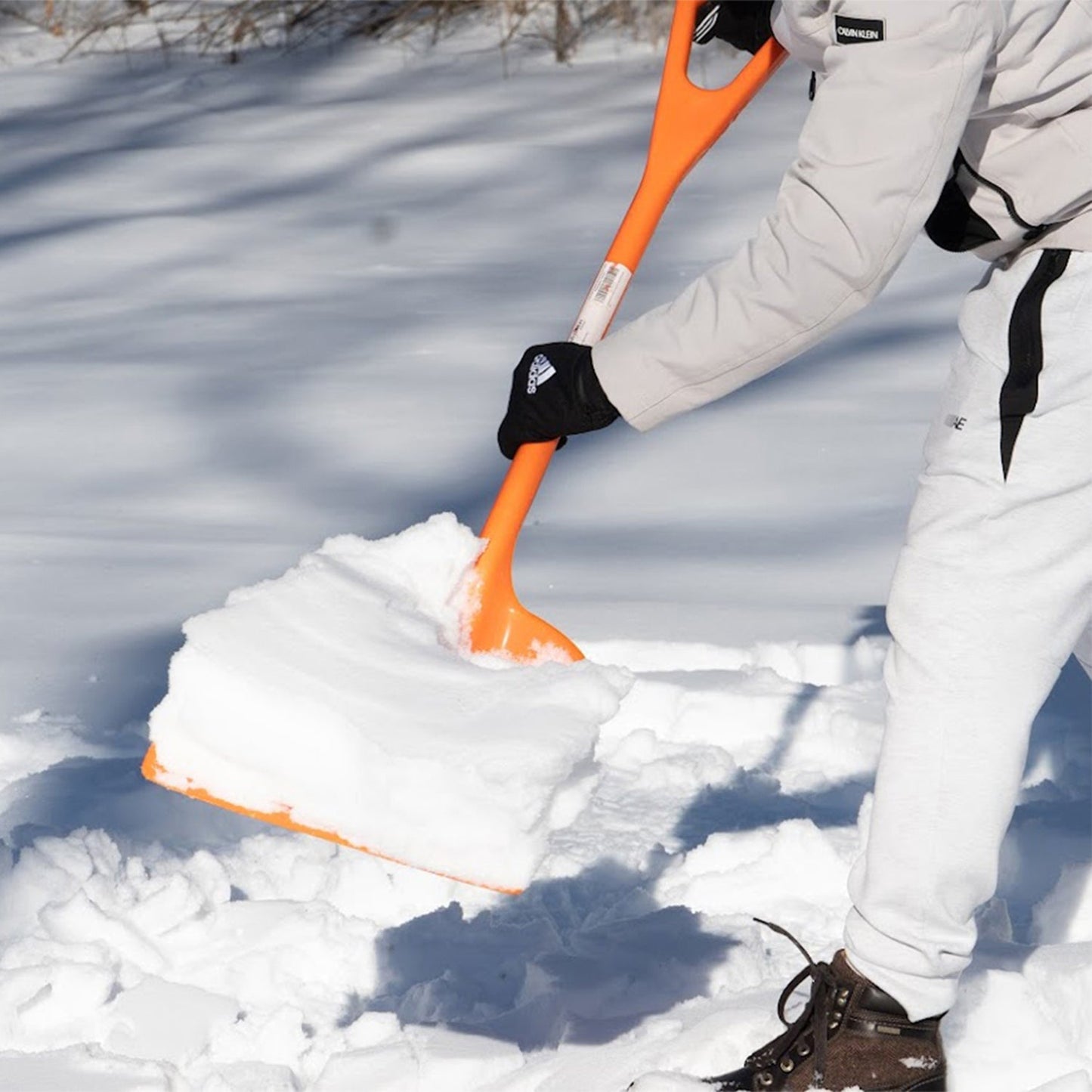 Montresor Plastic Snow Shovel with Durable Multi-Purpose Snow Plastic Shovel