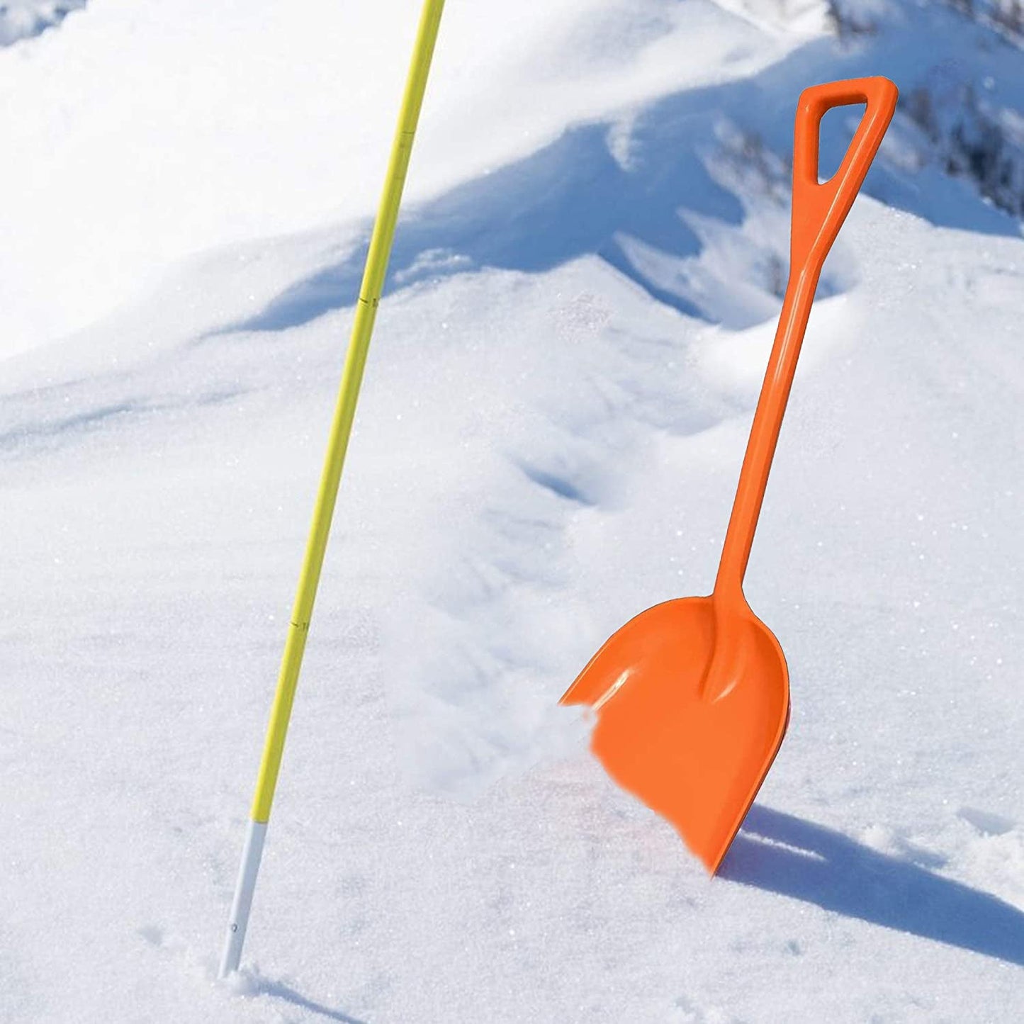Montresor Plastic Snow Shovel with Durable Multi-Purpose Snow Plastic Shovel